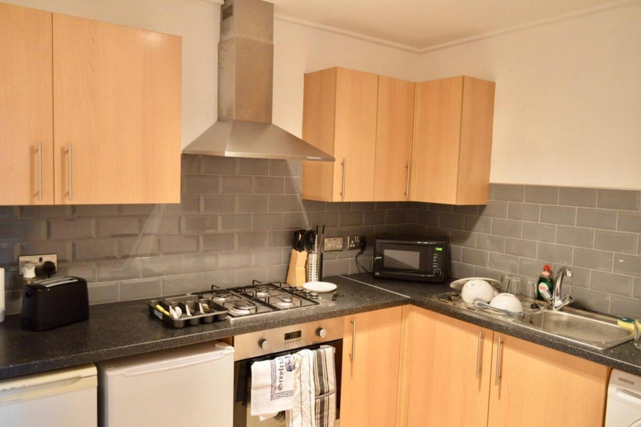 Two Bedroom Flat By Royal Mile! 爱丁堡 外观 照片